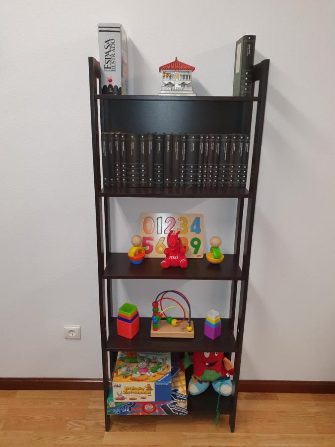 La Estancia De Cangas - Amplio Piso Con Garaje Onís Kültér fotó